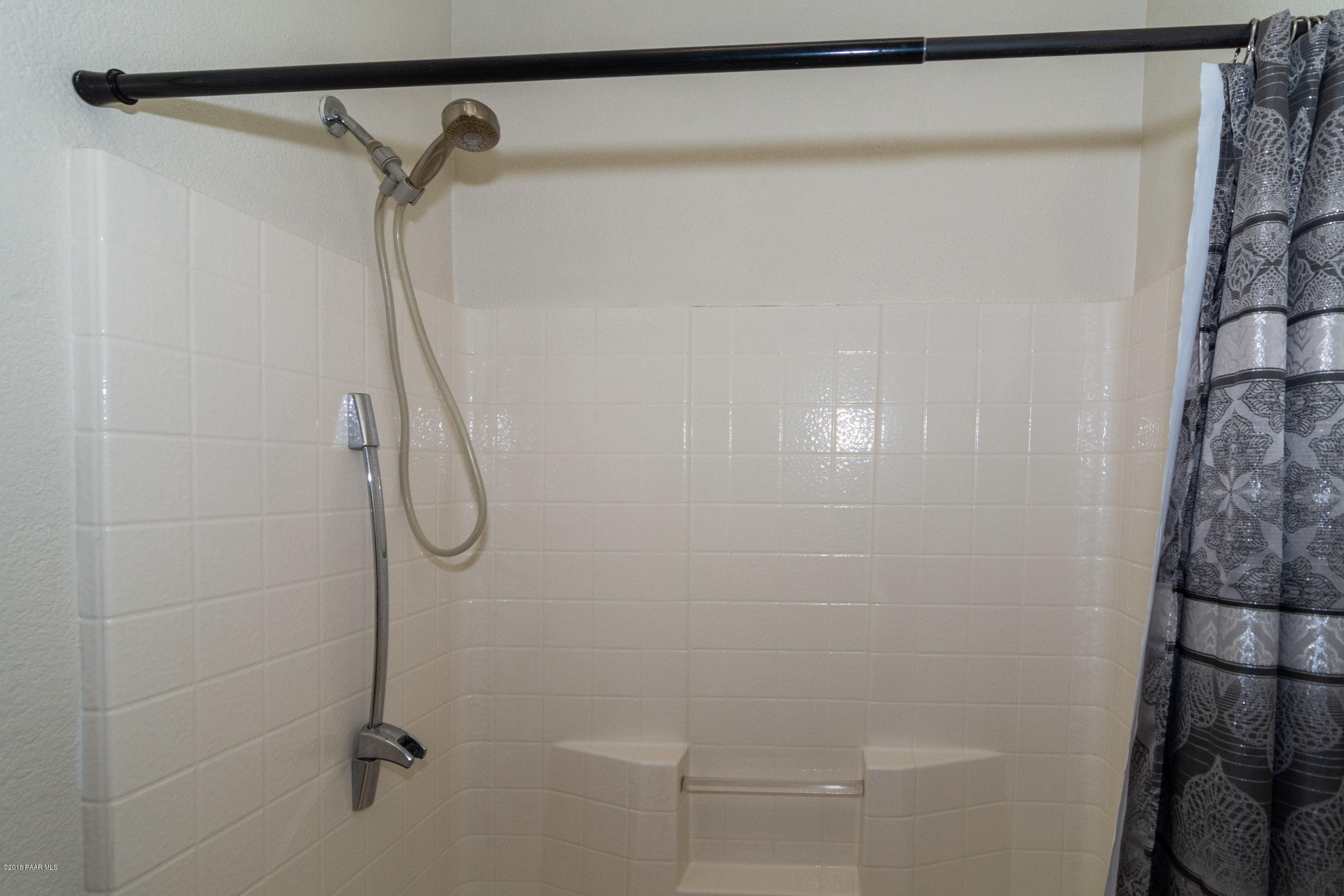 2175 Jean Road Chino Valley, AZ 86323 - Photo 14 of 24 Guest Bathroom