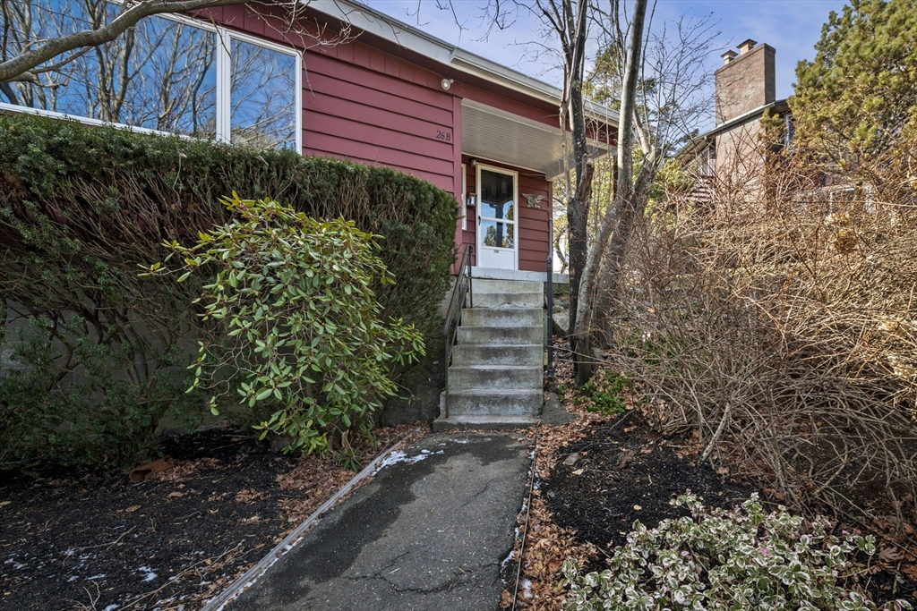 26 Stony Brook Road, Unit B Marblehead, MA 01945 - Photo 3 of 21 Gallery Image 3