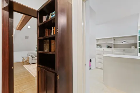$2,295,000 | 1110 Fox Glen Drive, St. Charles, IL 60174