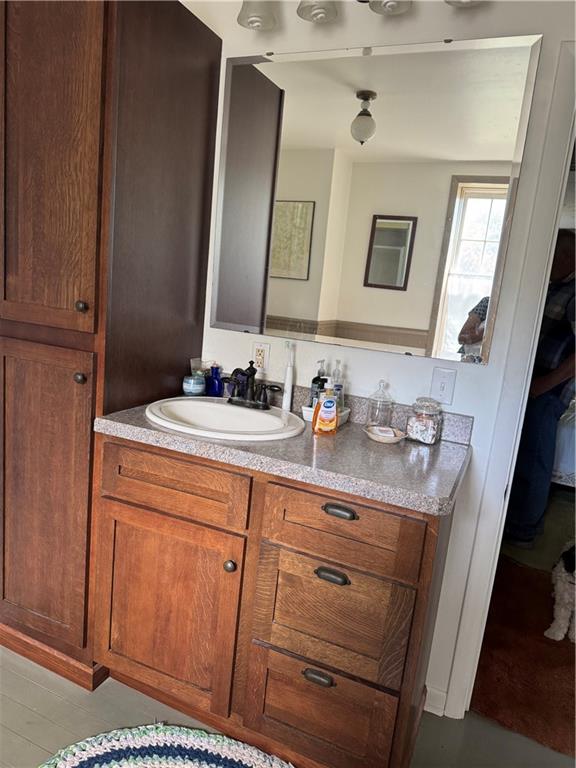 828 Brownhome Road New Castle, PA 16101 - Photo 24 of 47 Second floor bathroom