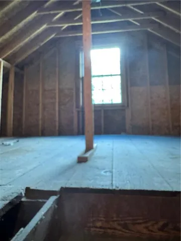 $425,000 | 828 Brownhome Road, New Castle, PA 16101