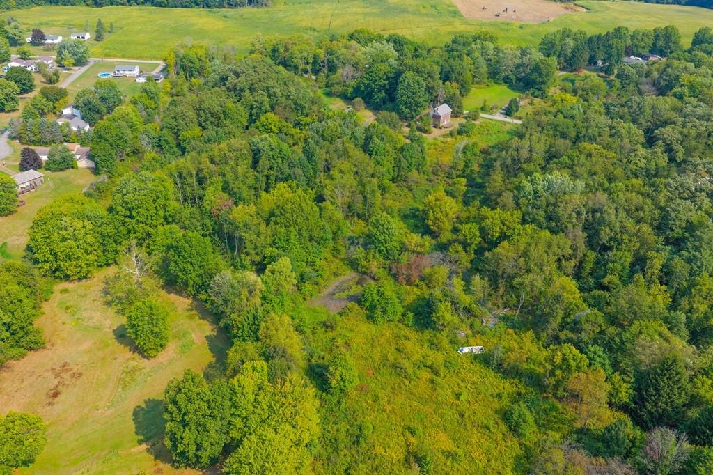 828 Brownhome Road New Castle, PA 16101 - Photo 39 of 47