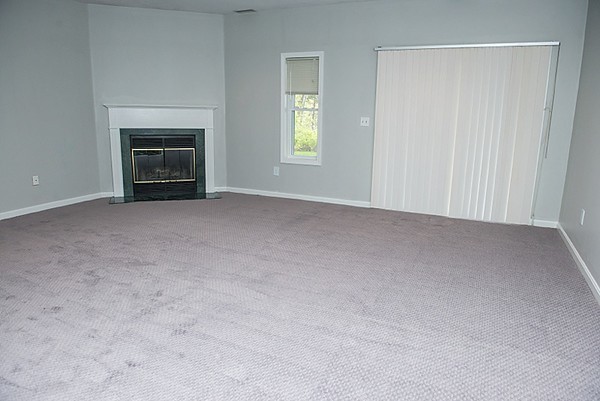 303 Treasure Island Road, Unit 303 Webster, MA 01570 - Photo 12 of 30