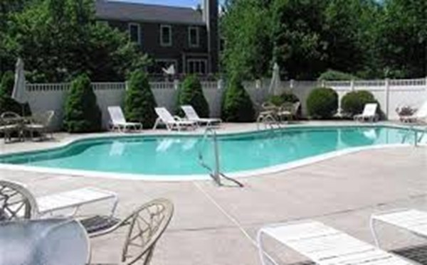 303 Treasure Island Road, Unit 303 Webster, MA 01570 - Photo 6 of 30