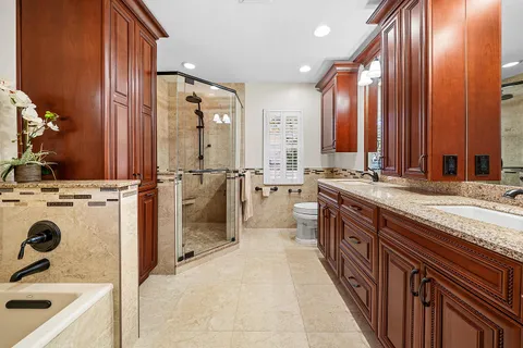 $689,900 | 4991 Northwest 47th Avenue, Coconut Creek, FL 33073