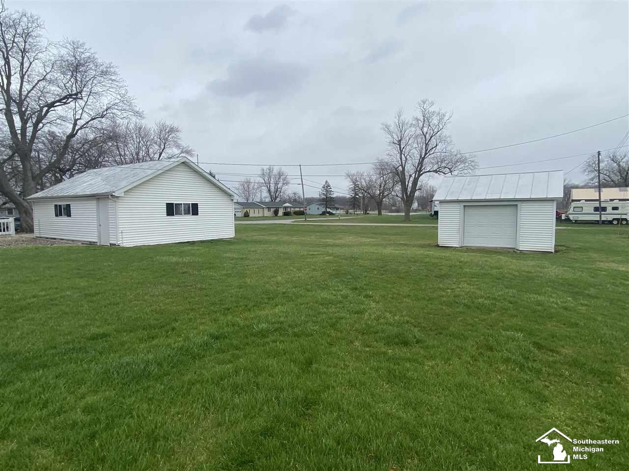 6073 Scofield Road Maybee, MI 48159 - Photo 17 of 20