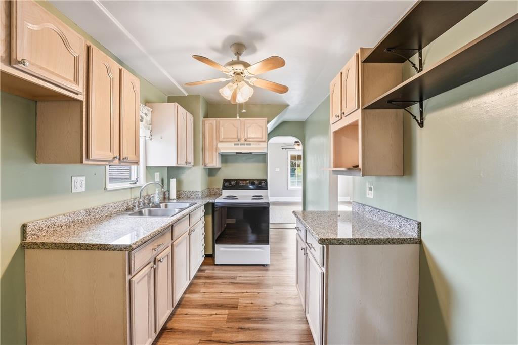 1013 Becker Street New Castle, PA 16101 - Photo 5 of 8