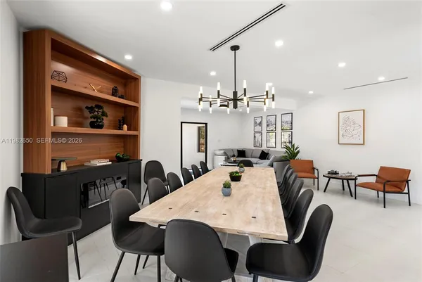 $3,499,000 | 995 Northeast 107th Street, Miami, FL 33161