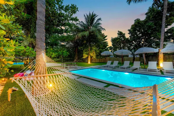 $3,499,000 | 995 Northeast 107th Street, Miami, FL 33161