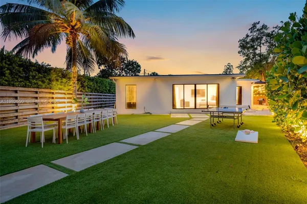 $3,499,000 | 995 Northeast 107th Street, Miami, FL 33161