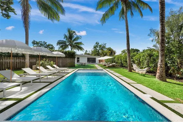 $3,499,000 | 995 Northeast 107th Street, Miami, FL 33161