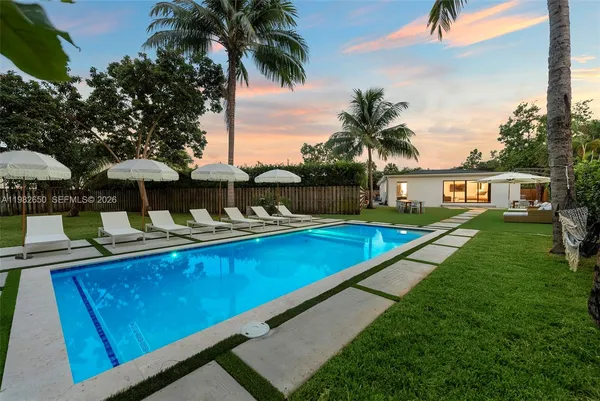 $3,499,000 | 995 Northeast 107th Street, Miami, FL 33161