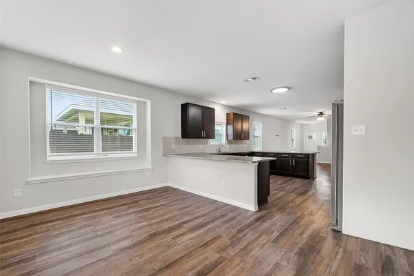 $2,300 | 25048 Adams Canyon Drive, Porter, TX 77365