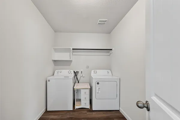 $2,300 | 25048 Adams Canyon Drive, Porter, TX 77365