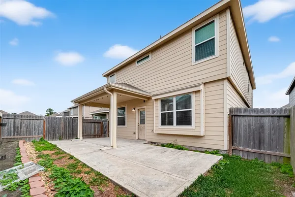 $2,300 | 25048 Adams Canyon Drive, Porter, TX 77365