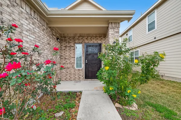 $2,300 | 25048 Adams Canyon Drive, Porter, TX 77365