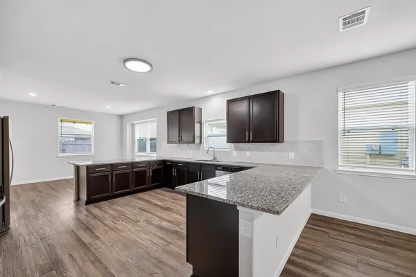 $2,300 | 25048 Adams Canyon Drive, Porter, TX 77365