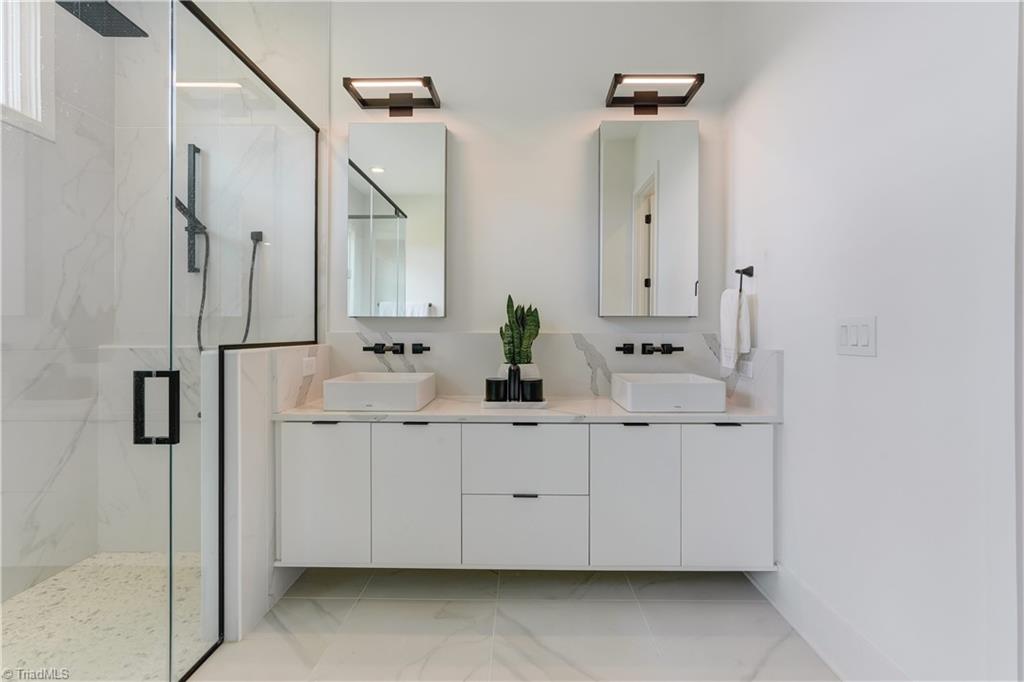 7618 Pemberley Drive Oak Ridge, NC 27310 - Photo 18 of 48