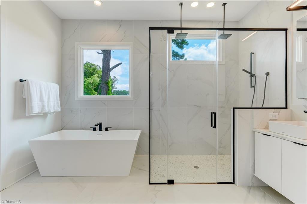 7618 Pemberley Drive Oak Ridge, NC 27310 - Photo 19 of 48