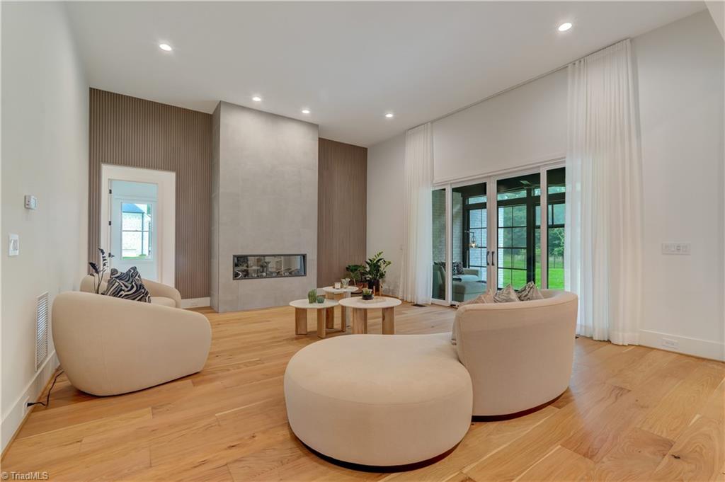 7618 Pemberley Drive Oak Ridge, NC 27310 - Photo 9 of 48