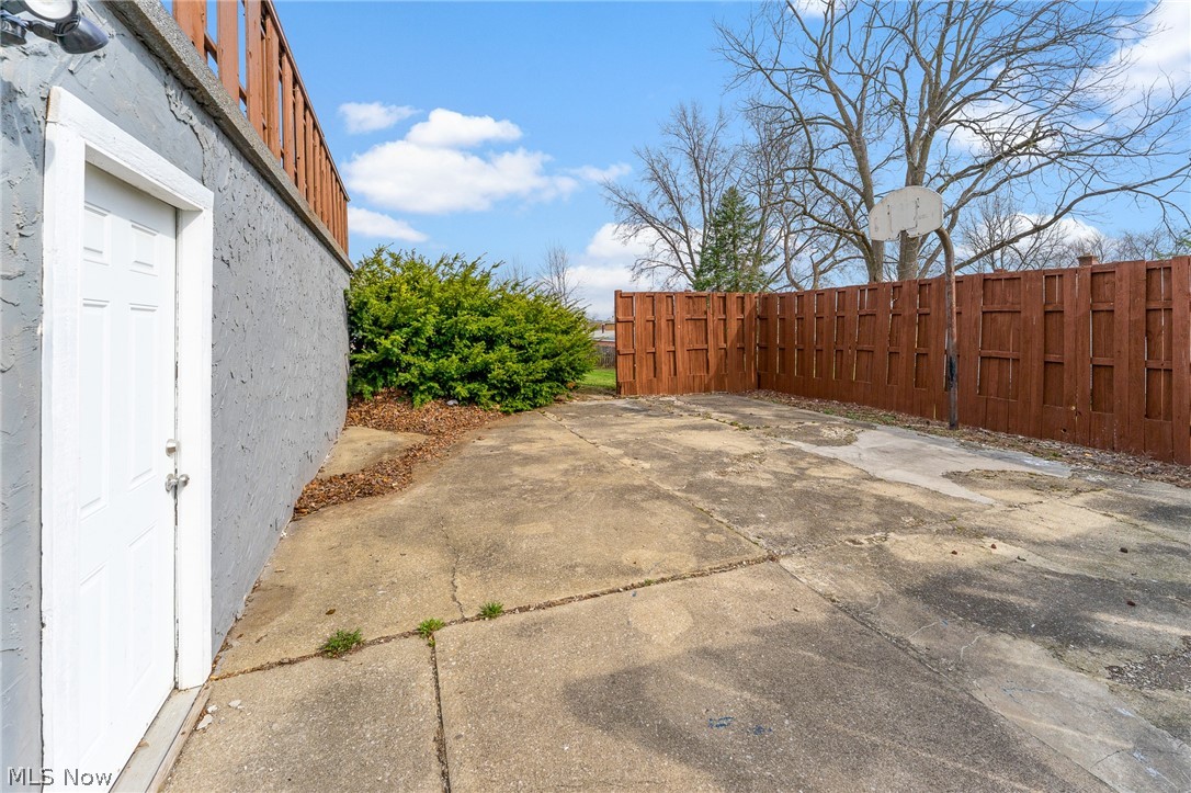 563 Geneva Avenue Struthers, OH 44471 - Photo 28 of 31 View of patio featuring a gate