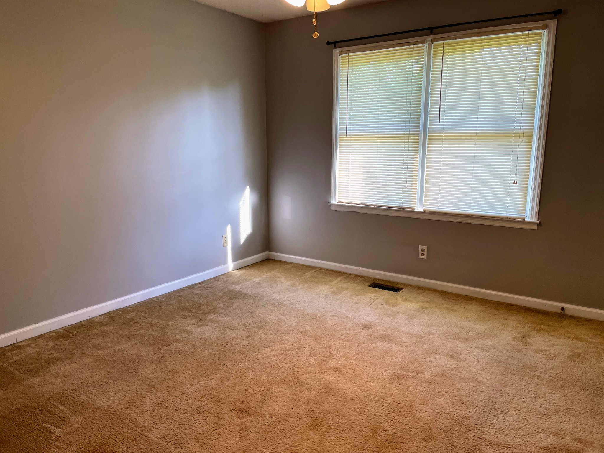 215 Lorena Road Winchester, TN 37398 - Photo 14 of 17 Gallery Image 14