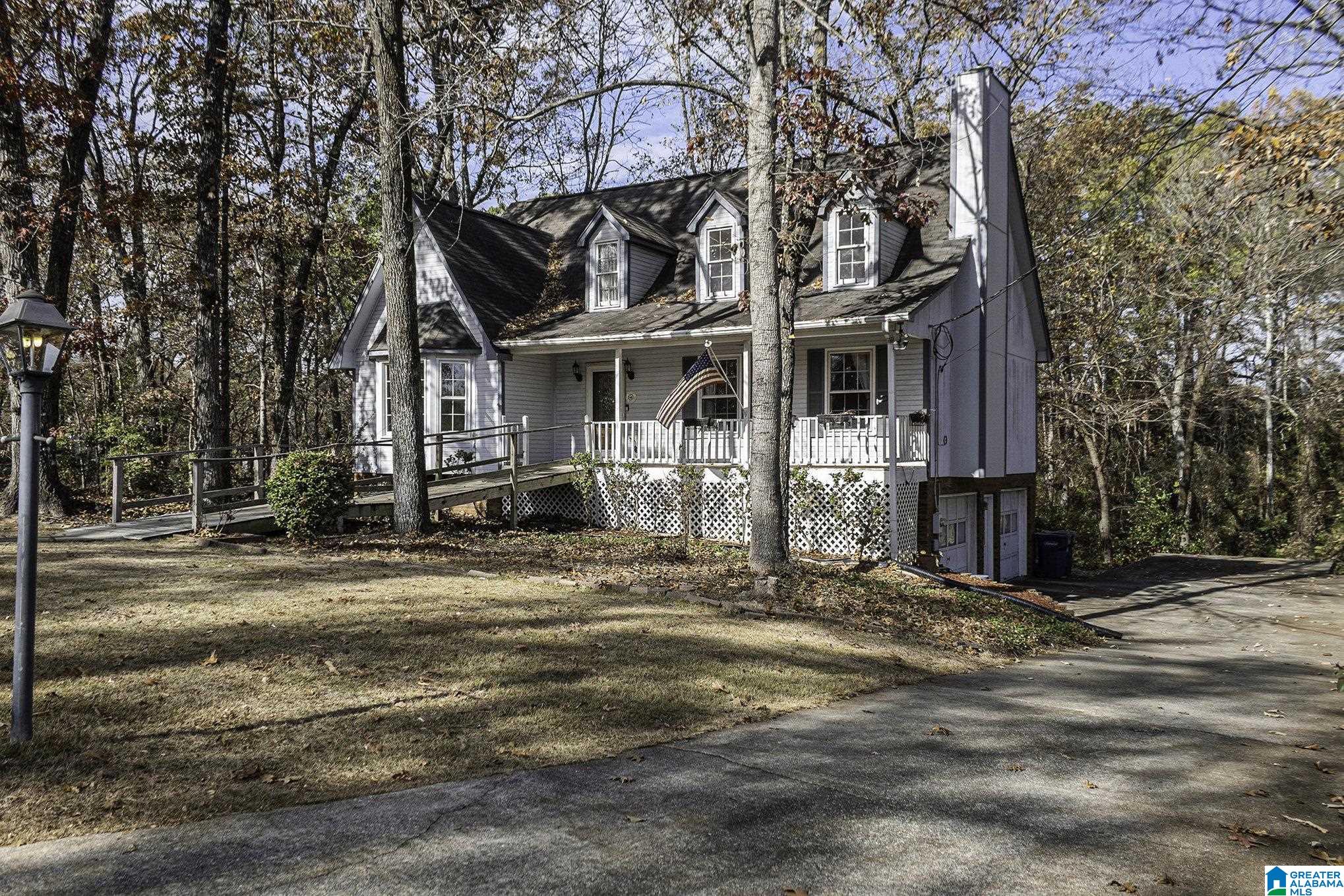 672 Olde Towne Lane Alabaster, AL 35007 - Photo 2 of 25