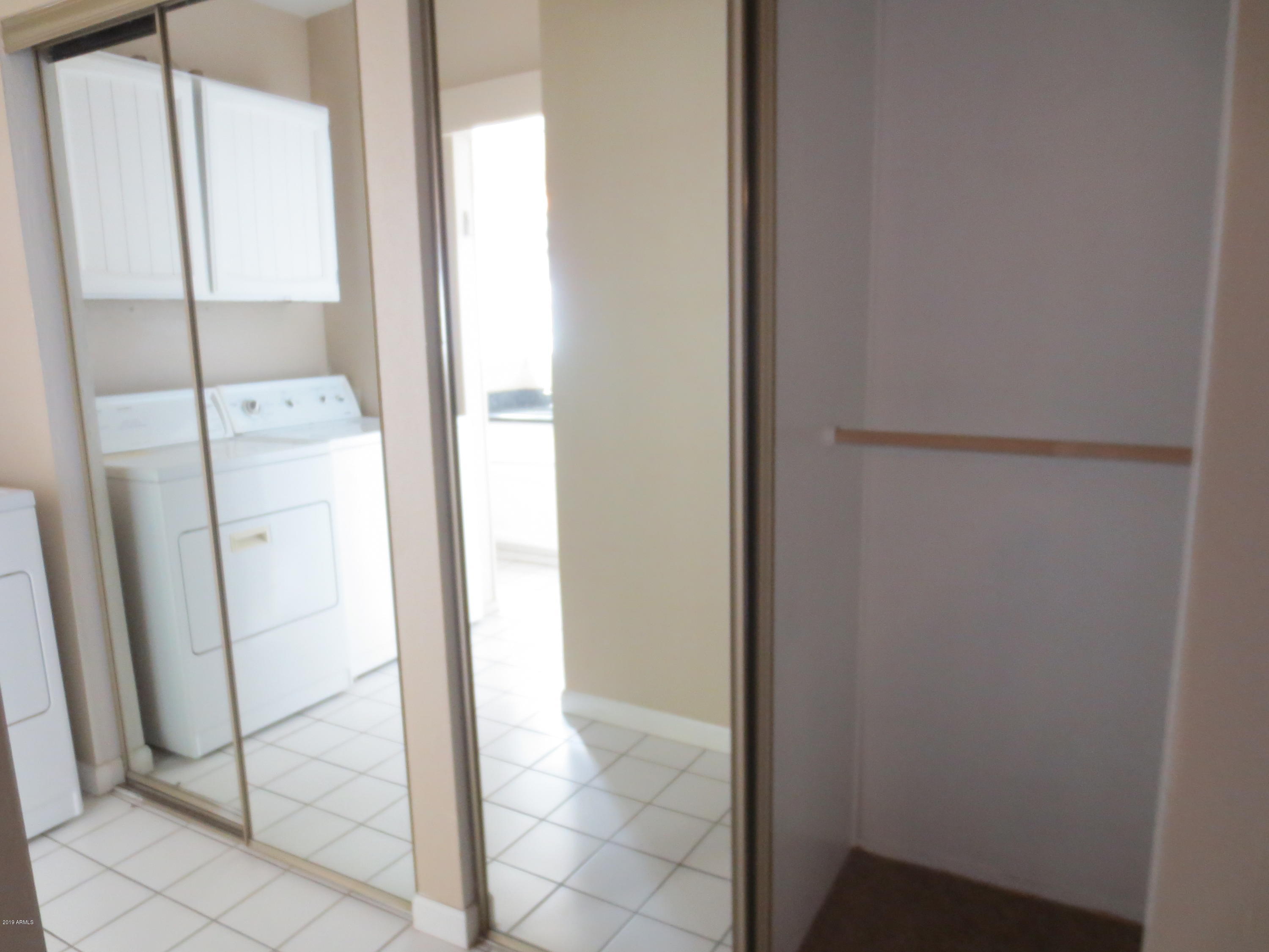 349 East Thomas Road, Unit E307 Phoenix, AZ 85012 - Photo 16 of 20 IMG_0101