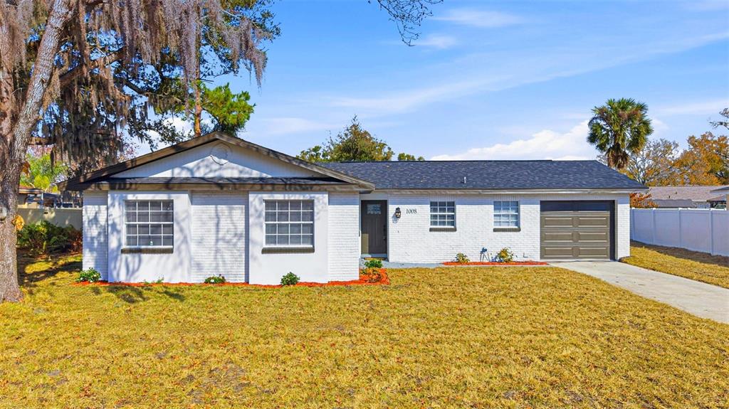 1008 Hallwood Loop Brandon, FL 33511 - Photo 1 of 48