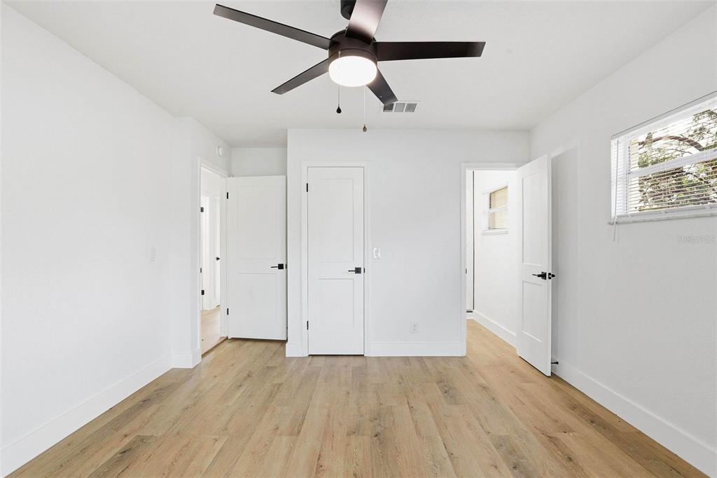 1008 Hallwood Loop Brandon, FL 33511 - Photo 24 of 48