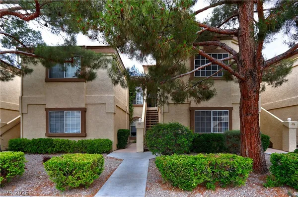 $1,640 | 3676 Renovah Street, Unit 203, Las Vegas, NV 89129