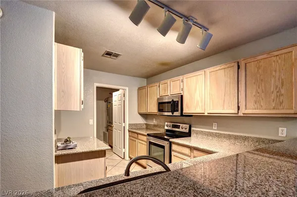 $1,640 | 3676 Renovah Street, Unit 203, Las Vegas, NV 89129