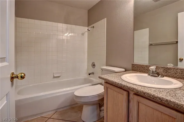 $1,640 | 3676 Renovah Street, Unit 203, Las Vegas, NV 89129