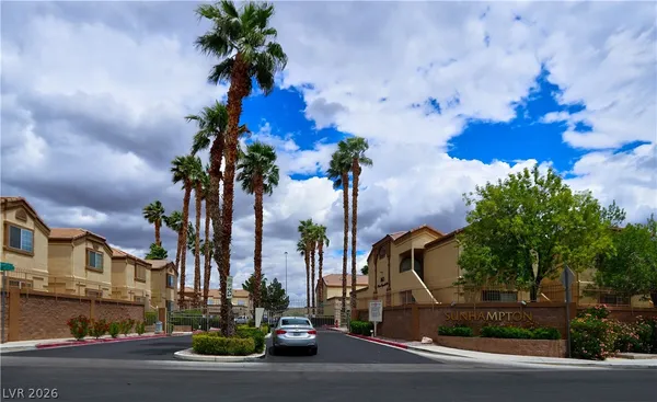 $1,640 | 3676 Renovah Street, Unit 203, Las Vegas, NV 89129
