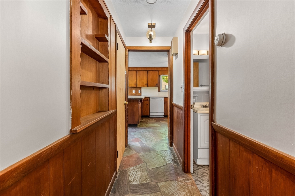 2 Greenbrook Road Boston, MA 02136 - Photo 17 of 36 Gallery Image 17