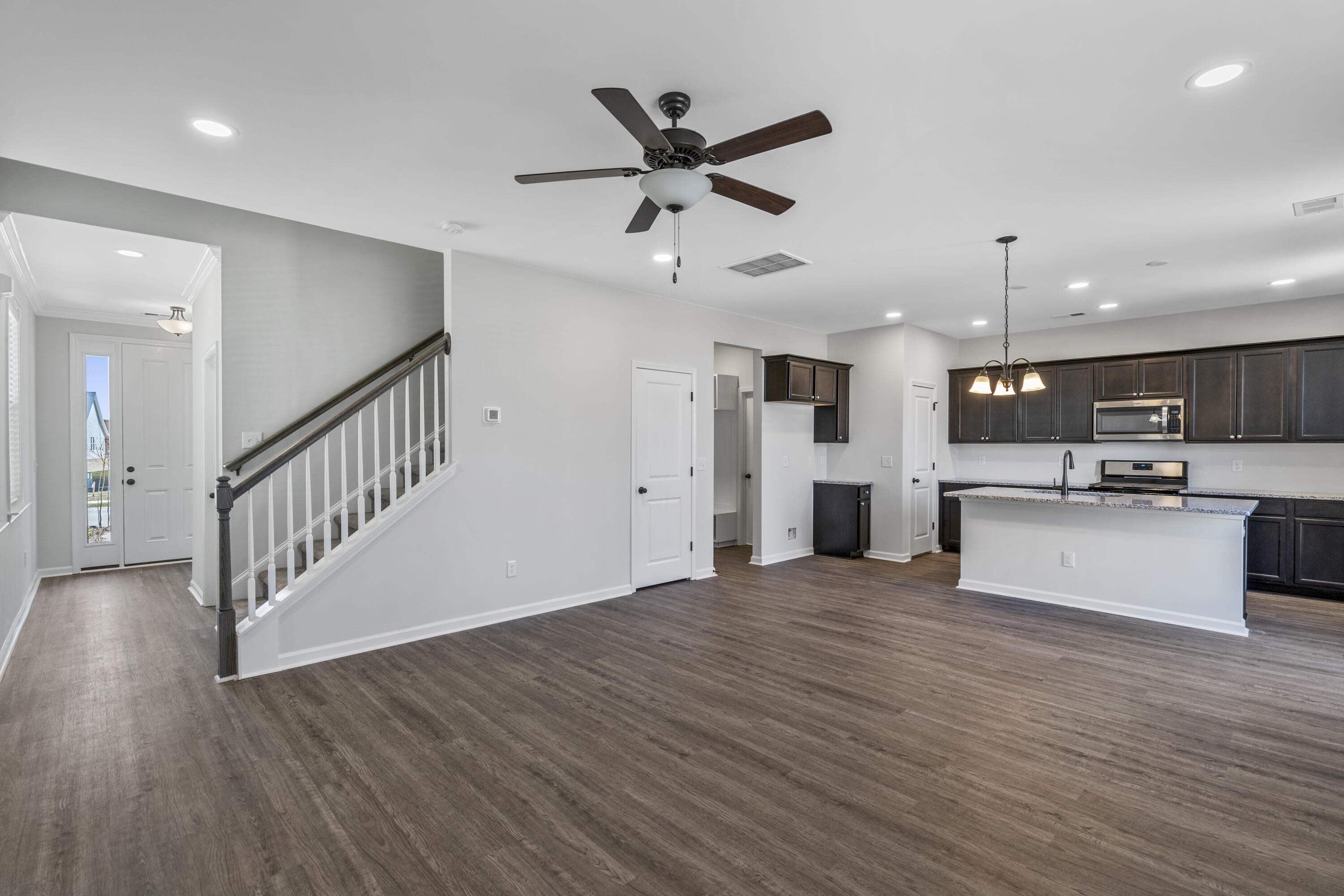 114 Abbey Terrace Road Moncks Corner, SC 29461 - Photo 6 of 20 SDH07006
