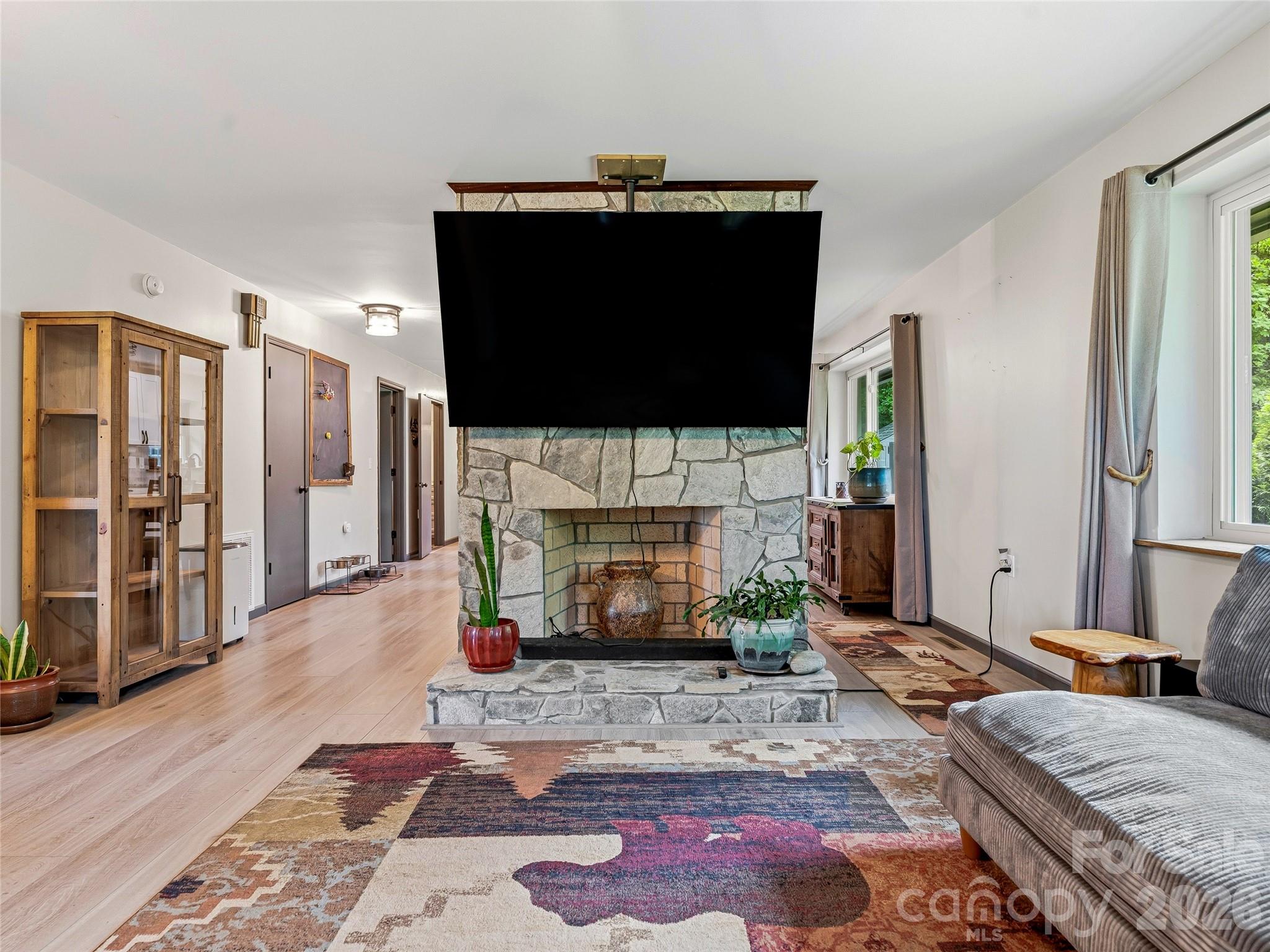 152 Worley Cove Road Leicester, NC 28748 - Photo 15 of 48 Gallery Image 15