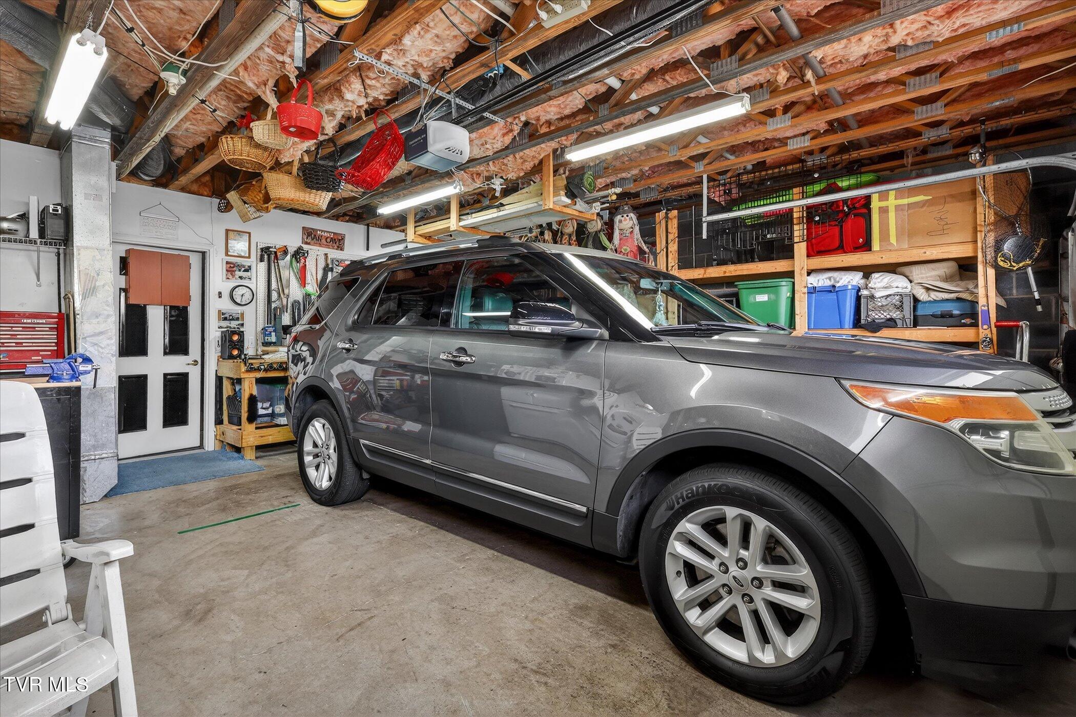 300 Poplar Grove Road Kingsport, TN 37664 - Photo 28 of 34 29-300-Poplar-Grove-Rd-Windowstill