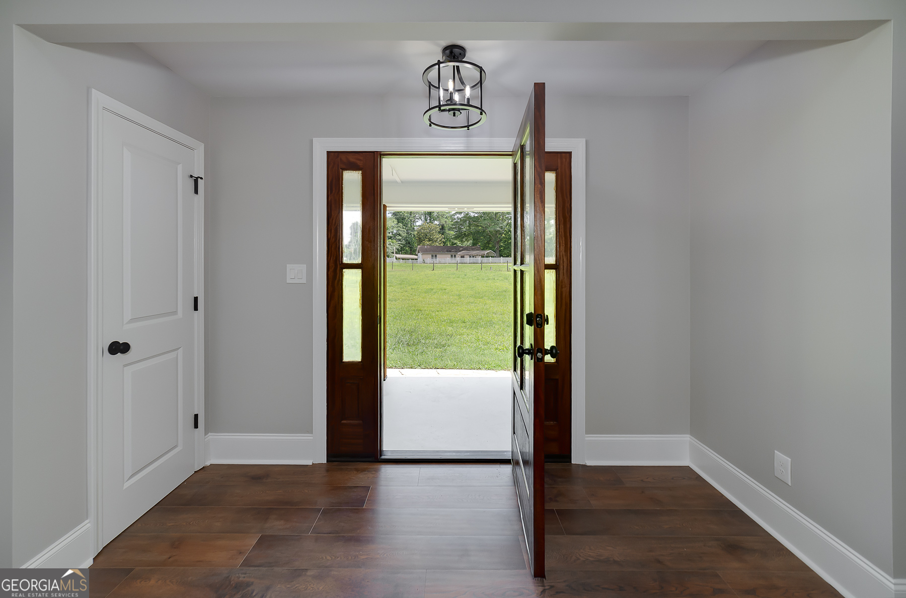 858 Pates Creek Road Stockbridge, GA 30281 - Photo 4 of 27 a view of an entryway with wooden floor