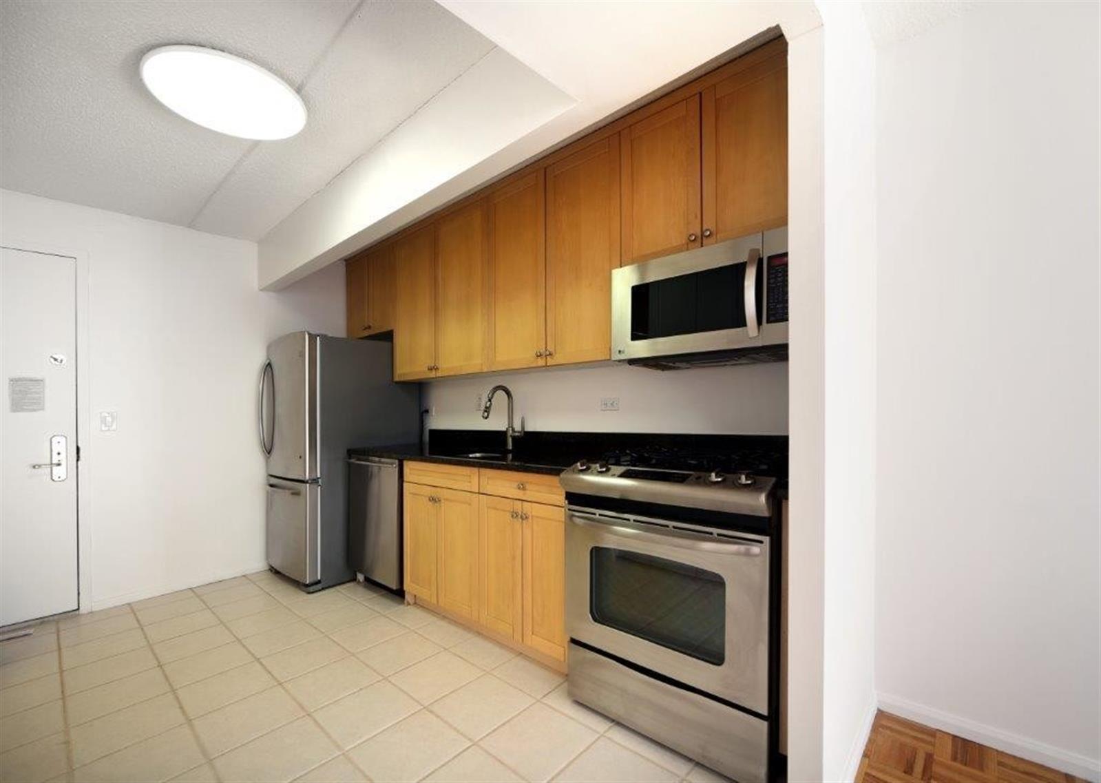 280 East 2nd Street, Unit 710 Manhattan, NY 10009 - Photo 8 of 15