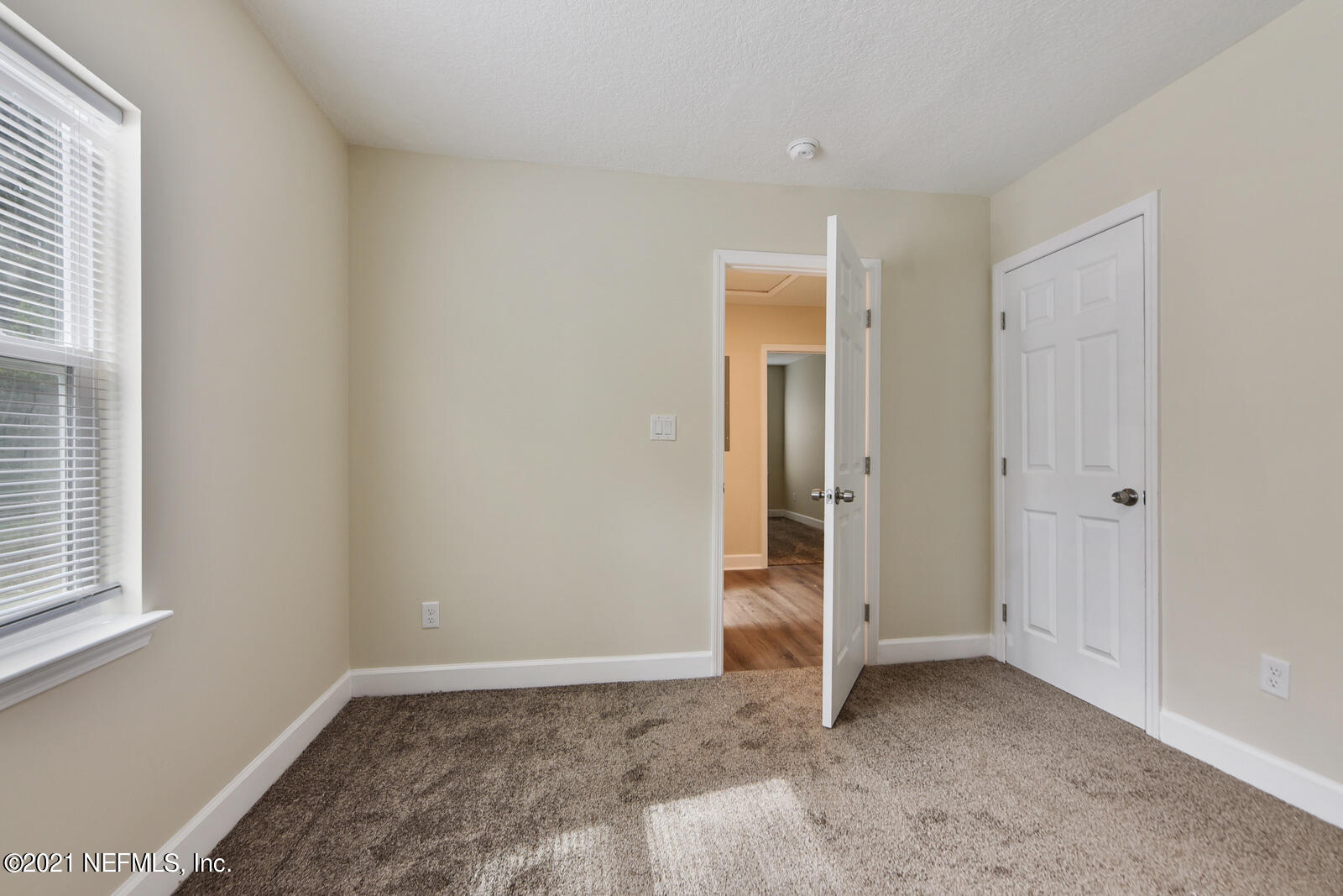 250 Ravine Street Jacksonville, FL 32206 - Photo 19 of 26 018_1600x1067_mls_1600x1067