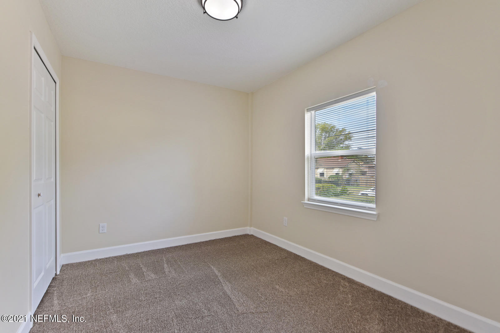 250 Ravine Street Jacksonville, FL 32206 - Photo 21 of 26 020_1600x1067_mls_1600x1067