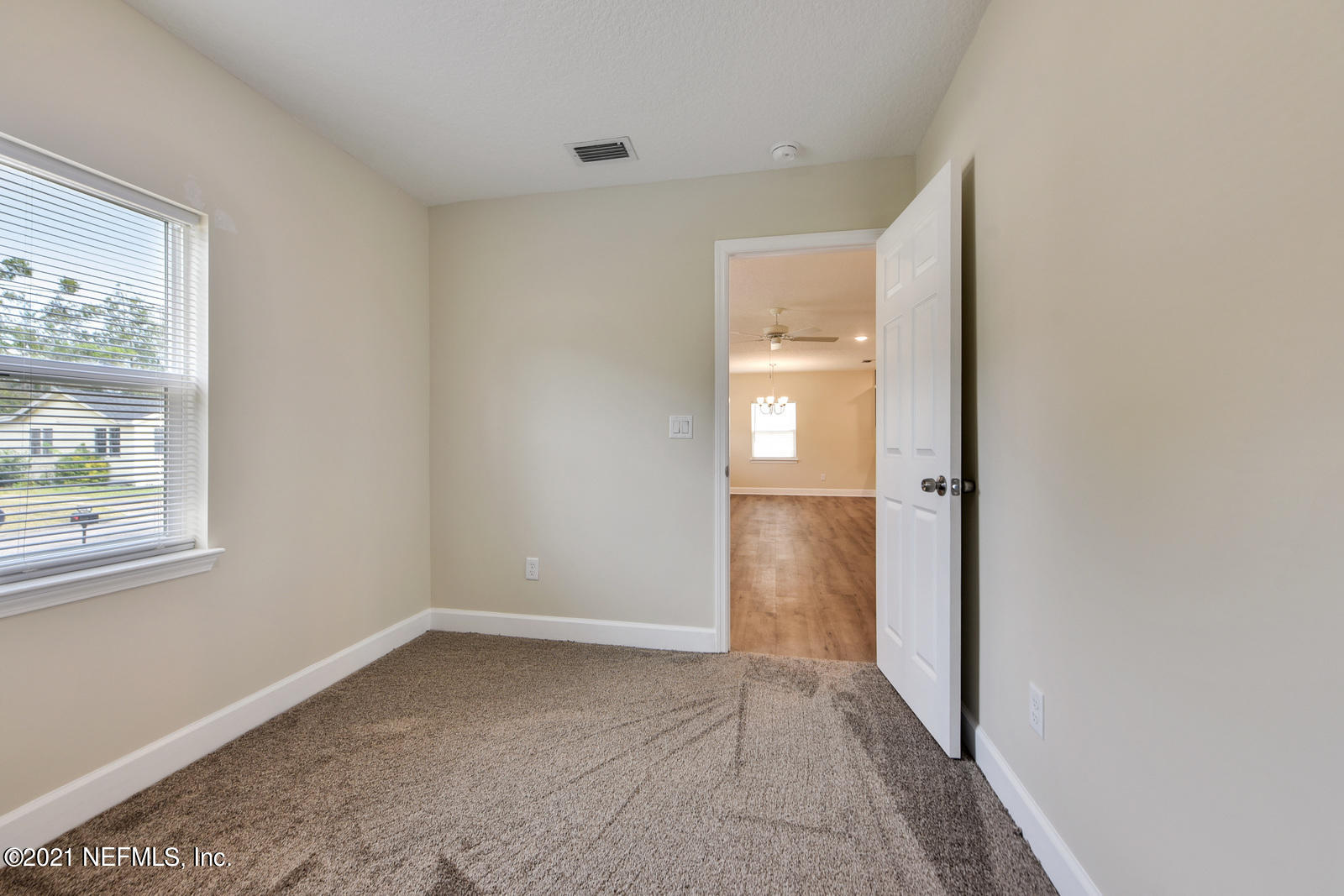 250 Ravine Street Jacksonville, FL 32206 - Photo 22 of 26 021_1600x1067_mls_1600x1067