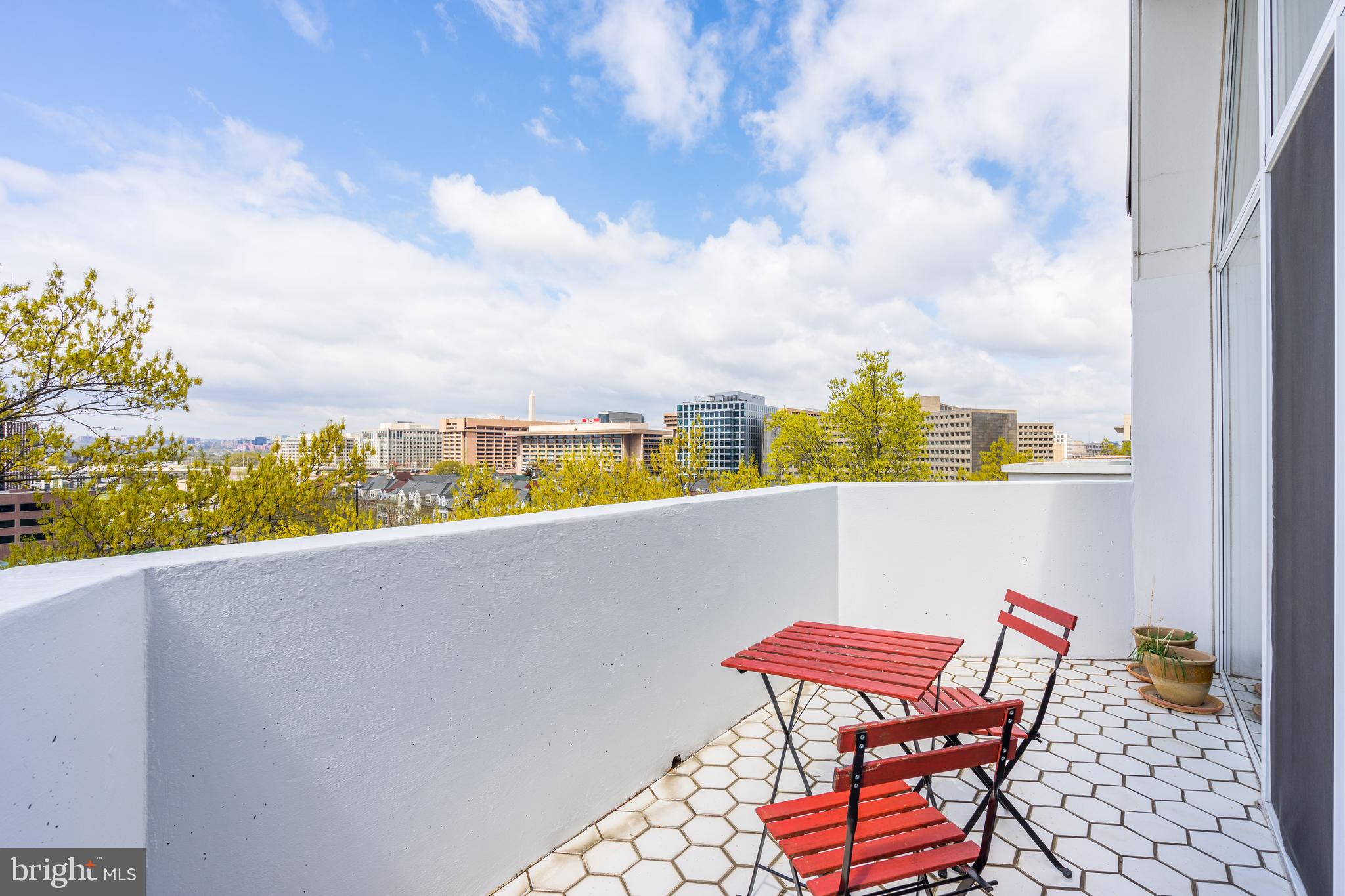 700 7th Street Southwest, Unit 806 Washington, DC 20024 - Photo 19 of 34