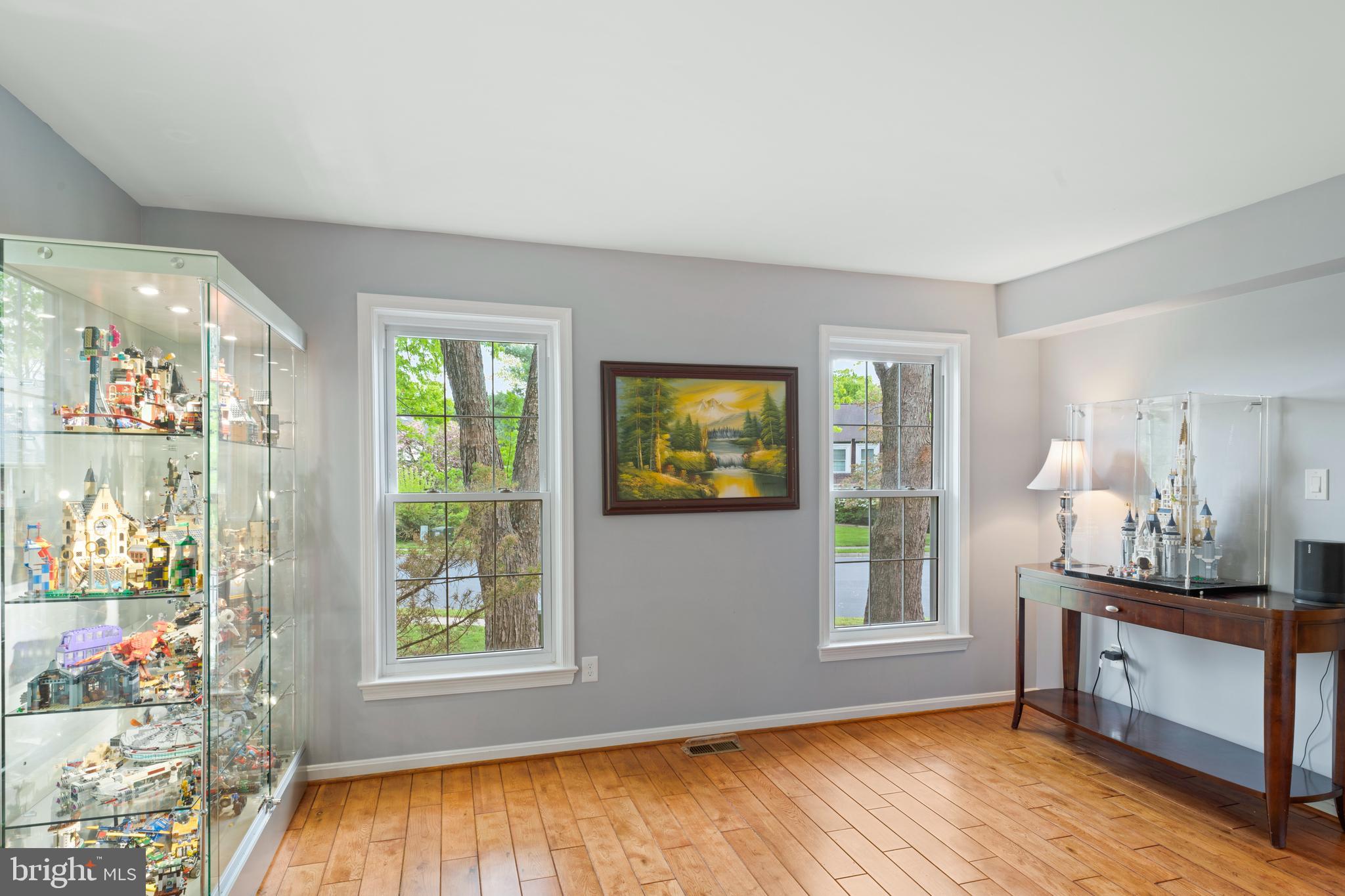 4327 Cub Run Road Chantilly, VA 20151 - Photo 6 of 38
