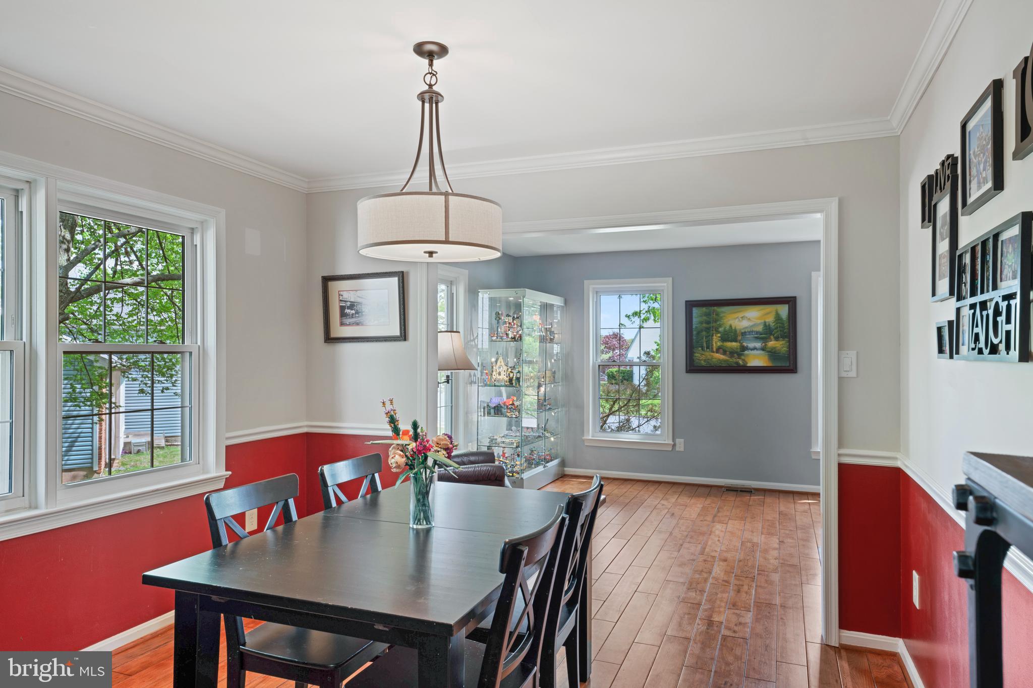 4327 Cub Run Road Chantilly, VA 20151 - Photo 7 of 38