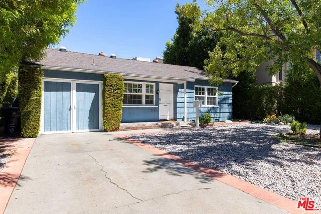 $4,000 | 5162 Lindley Avenue, Encino, CA 91316