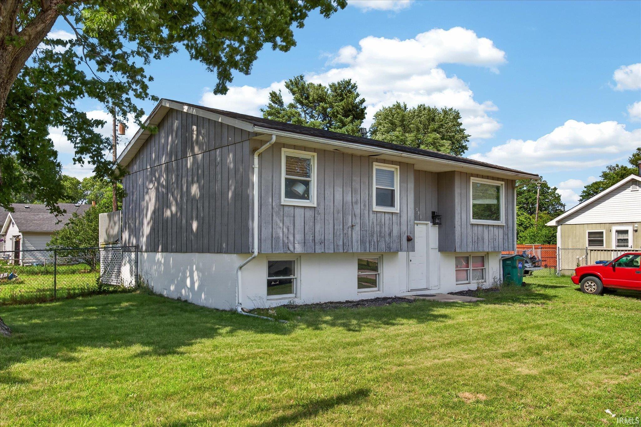 392 Fairmount Road Kingsford Heights, IN 46346 - Photo 2 of 22