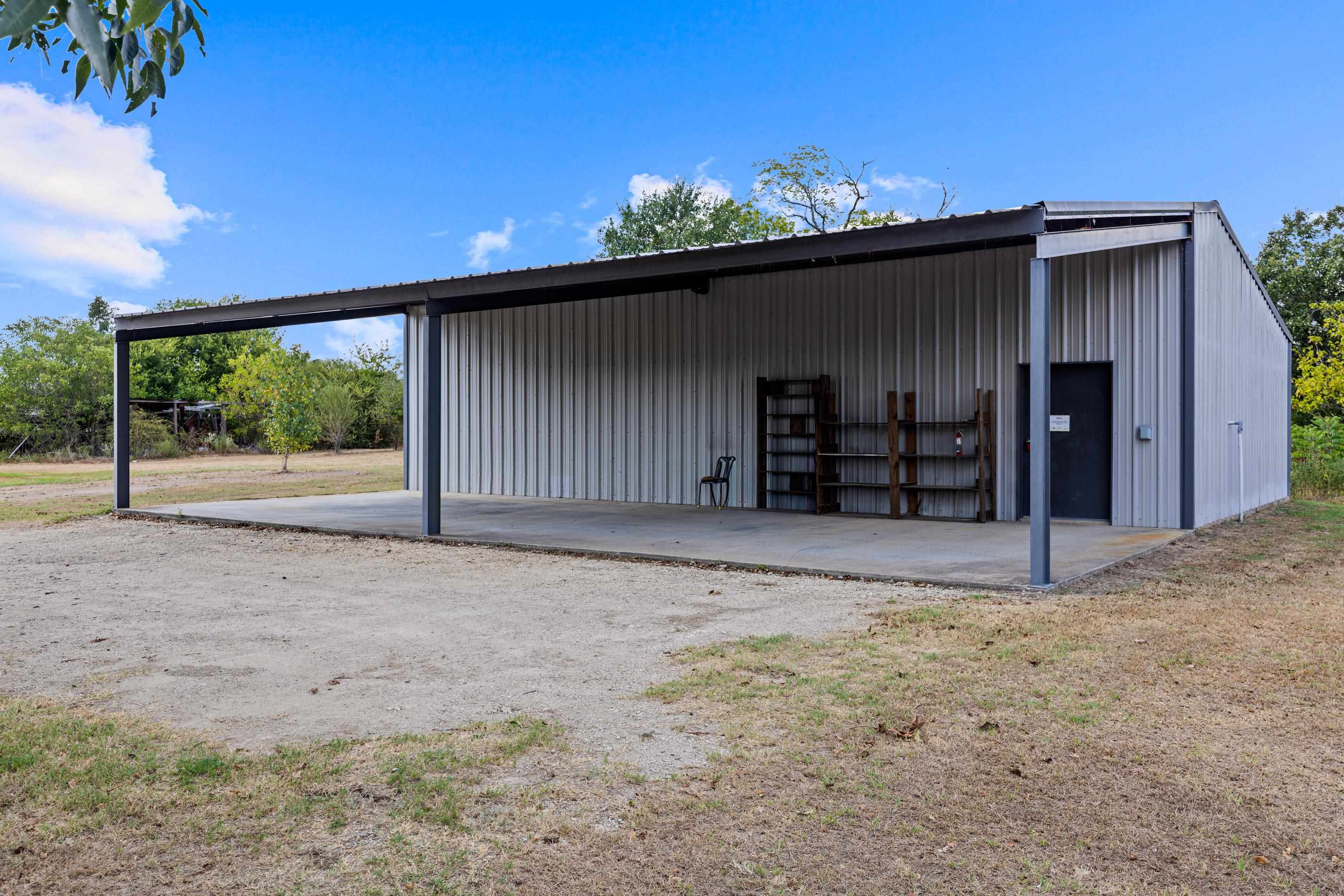 2044 Cardinal Road Gilmer, TX 75645 - Photo 15 of 42 Gallery Image 15