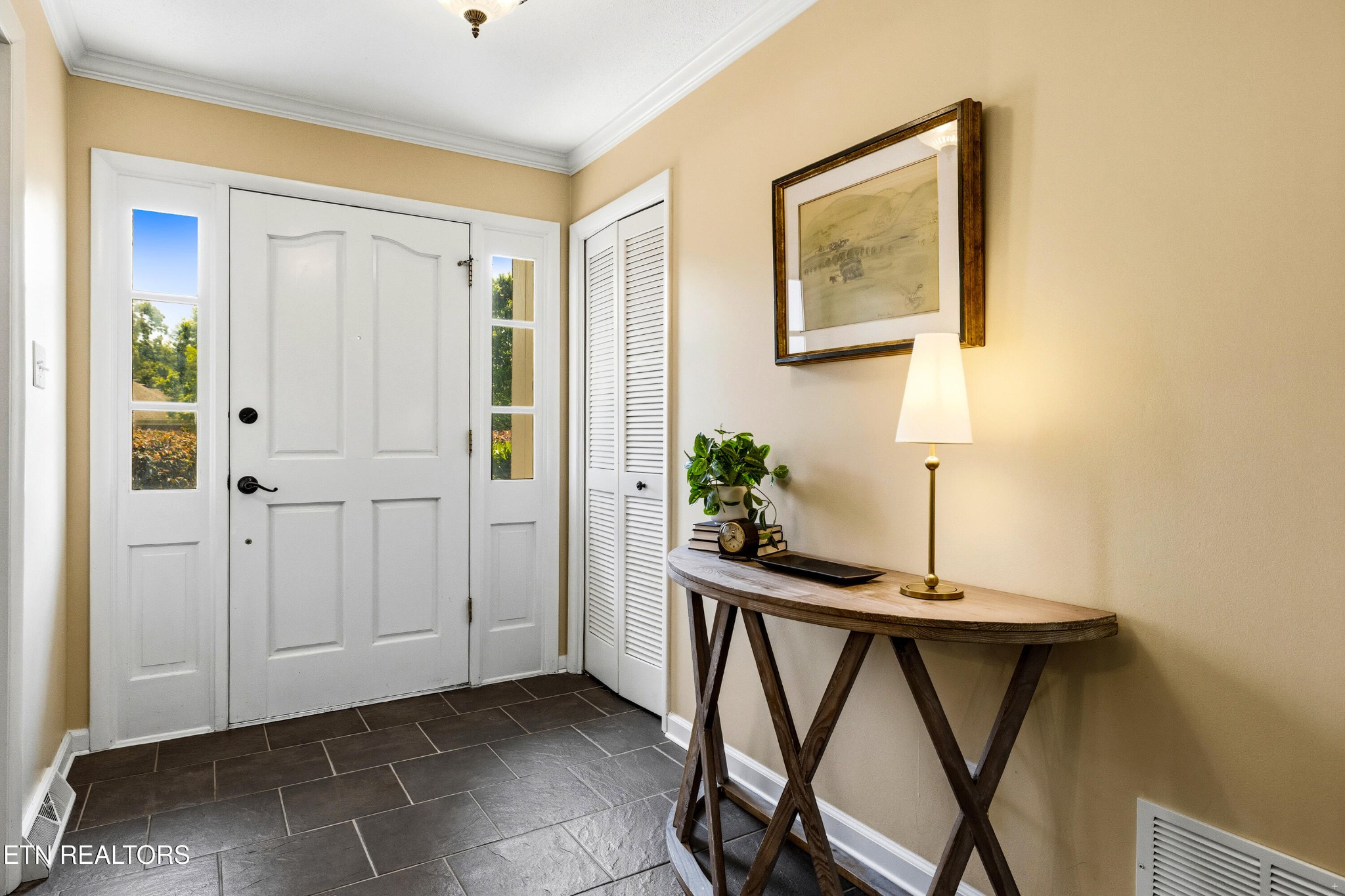 5501 River Point Cove Road Knoxville, TN 37919 - Photo 8 of 41 Gallery Image 8